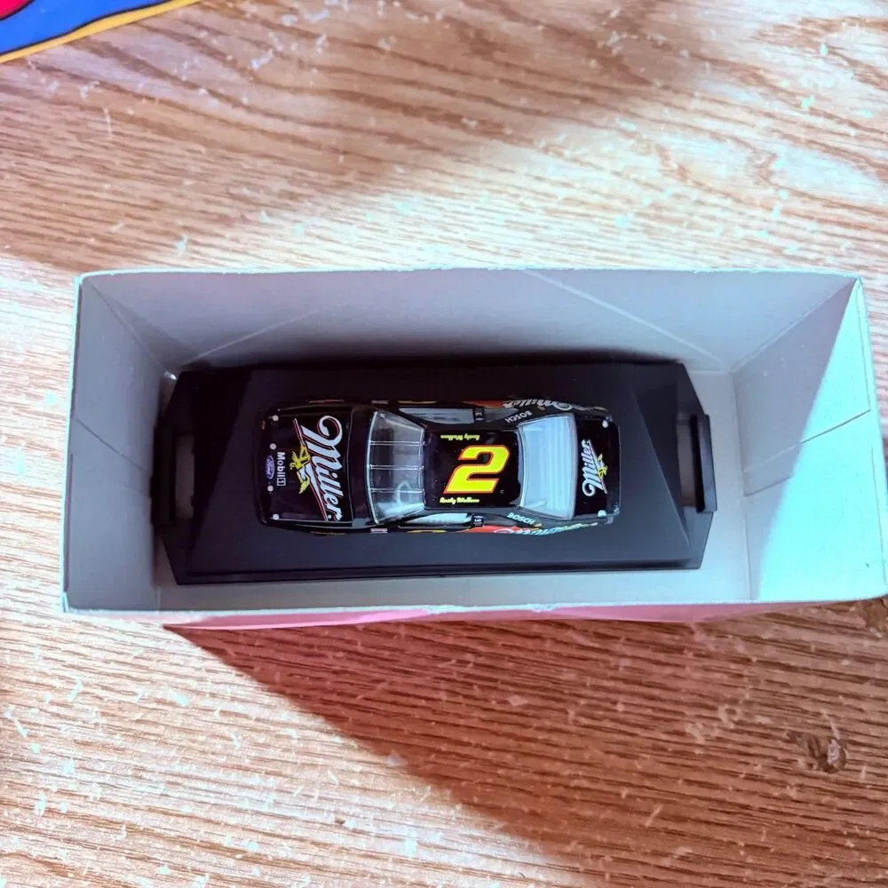 NASCAR Action Racing Collectable Rusty Wallace #2 Miller Genuine Draft Ford